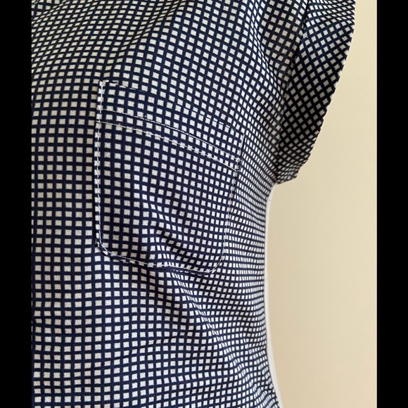 Cute Print Top w/ Solid Gray back - Picture 2 of 6